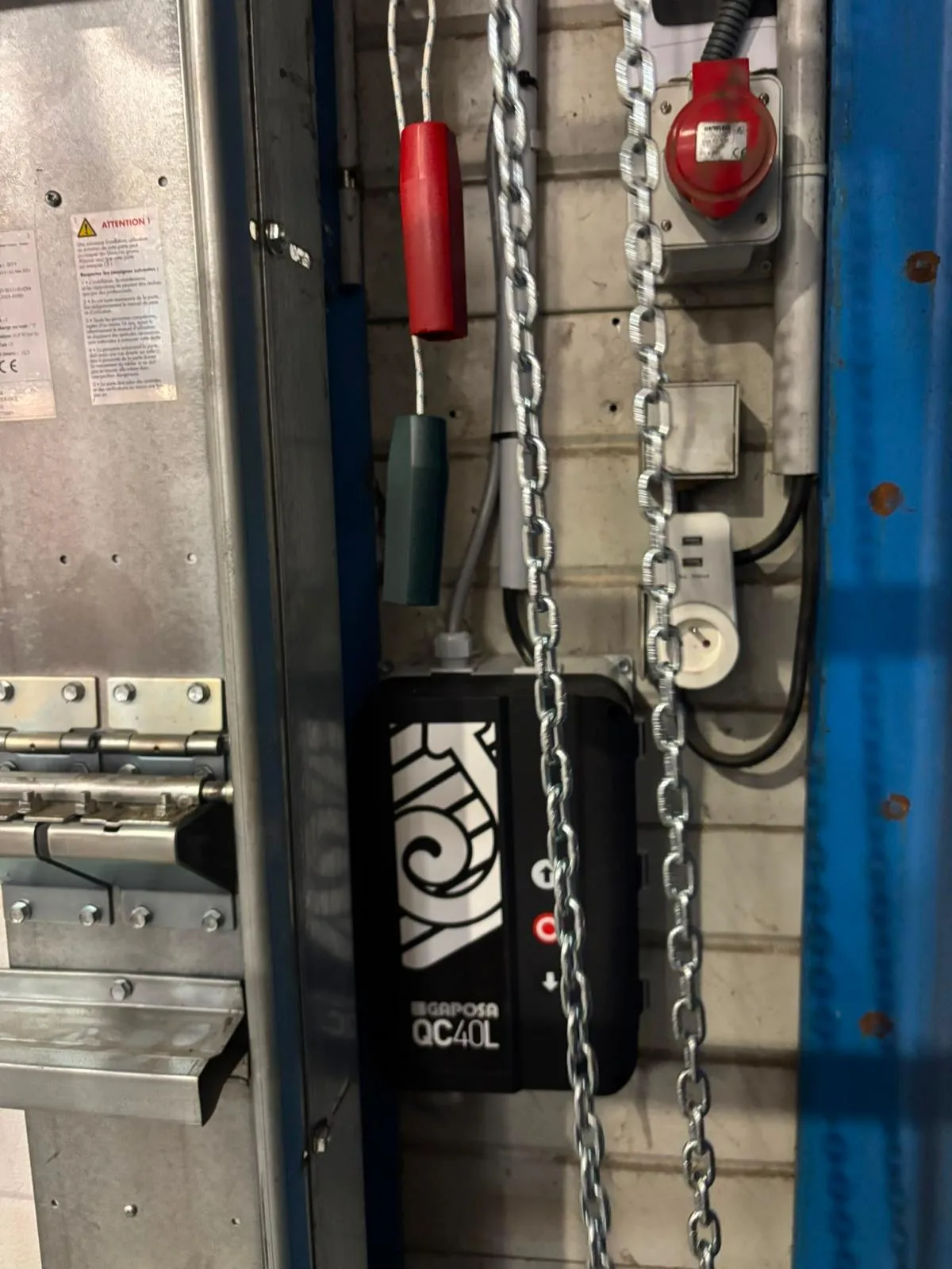 Motorisation de rideau métallique à Marseille 12